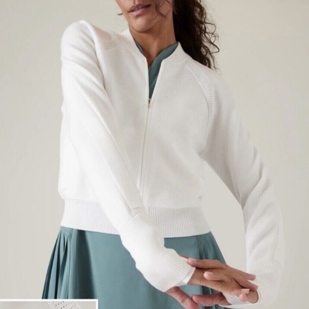 Athleta Advantage White Sweater